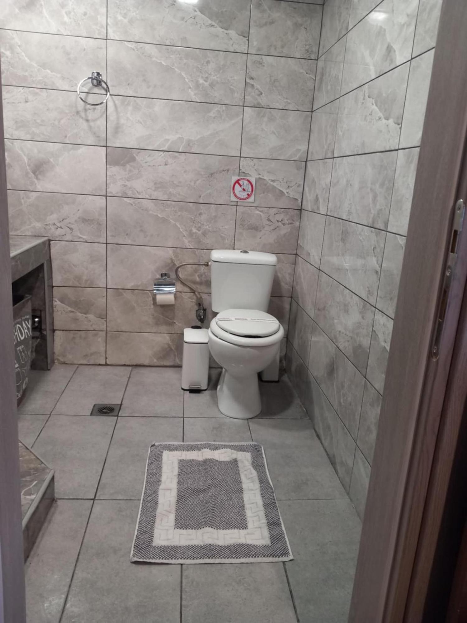 Closer "Egnatia Apartment 2" Thessaloniki Buitenkant foto